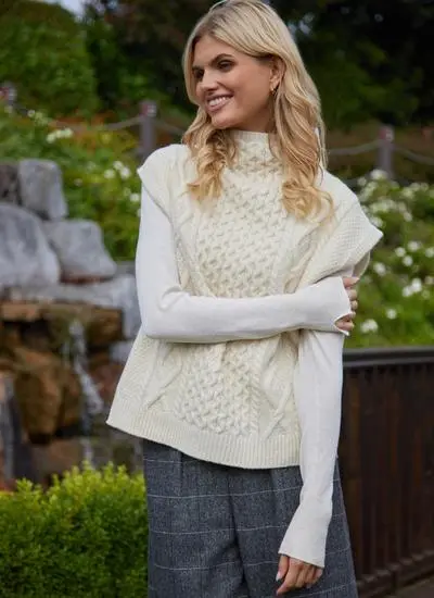 Achill Wool Cashmere Sleeveless Turtleneck Sweater
